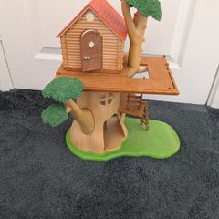 Sylvanian Family Tree House
