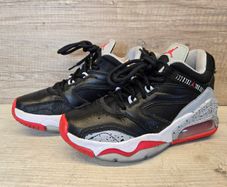 Boys Nike Air Jordans size UK3 - EU35.5