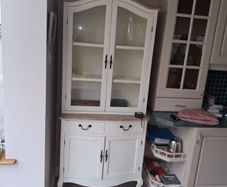 Side board / dresser