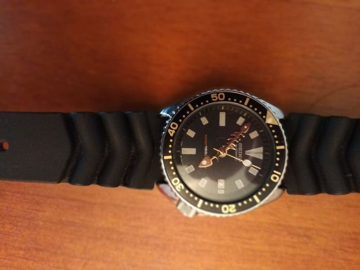 seiko submariner