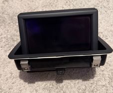 Audi A1 2011 Original display