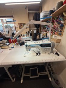 Jack A7 sewing machine