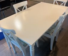 Kitchen Dining Table and 4 Chairs - Extendable Table