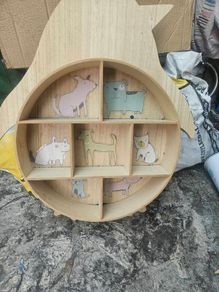 Childrens Shelf