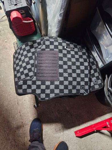 Mk7 Golf Jap Floor Mat Set