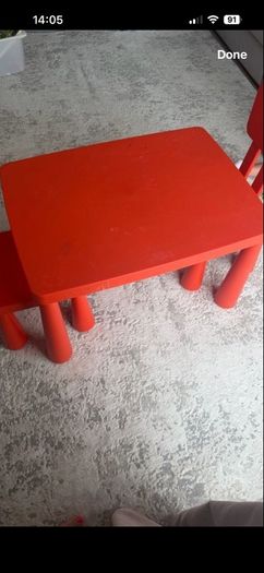 ikea childrens table and chairs