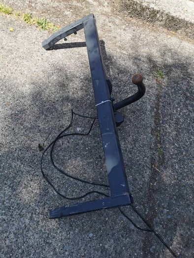 Toyota avensis towbar