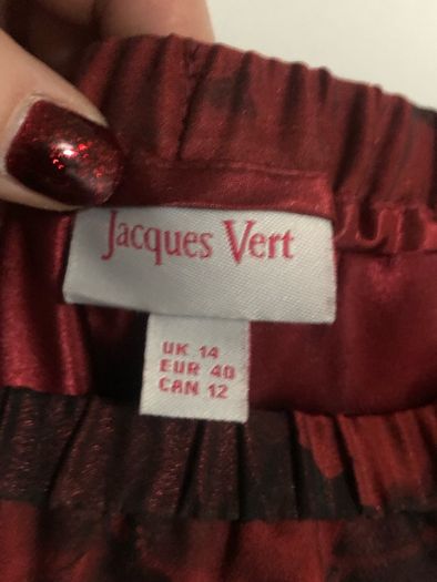 Ladies designer stunning suit size 14 reduced