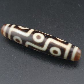 Antique Himalayan 9 Eyes Agate Dzi Bead Amulet