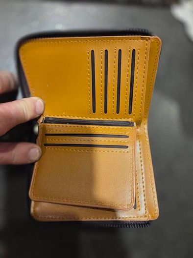 Wallet (Brown)