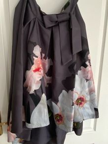 Ted Baker Skirt size 3 (12)
