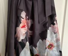 Ted Baker Skirt size 3 (12)