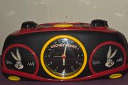 Looney Tunes Bugs Bunny Clock