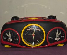 Looney Tunes Bugs Bunny Clock