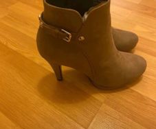 womens boots