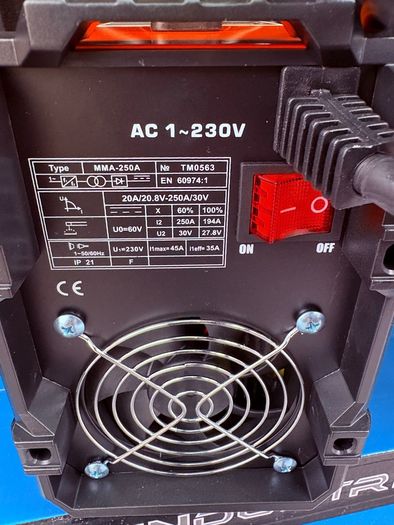 Portable Digital Inverter welder kit 250amp with lead