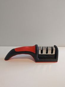 knife sharpener