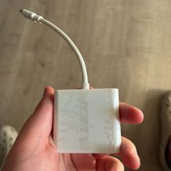 USB-c 3 in 1 hub