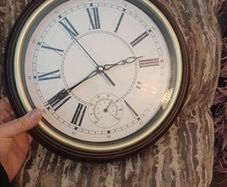 Wall clock