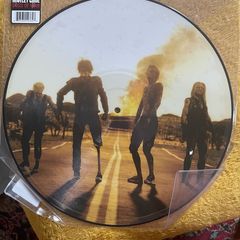 Motley Crew picture disc Dogs of war 12 inch vinyl record German release in mint condition