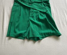 Stradivarius casual green shorts