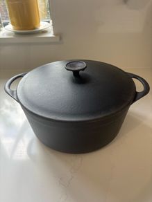 cousances (le creuset) 24cm cast iron casserole/dutch oven