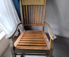 Rocking chair