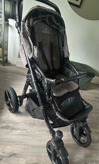 Venicci Travel System