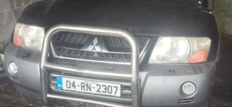 2004 Mitsubishi Pajero