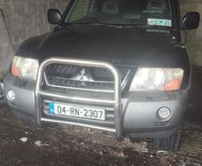 2004 Mitsubishi Pajero