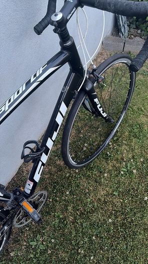 fuji racer bike