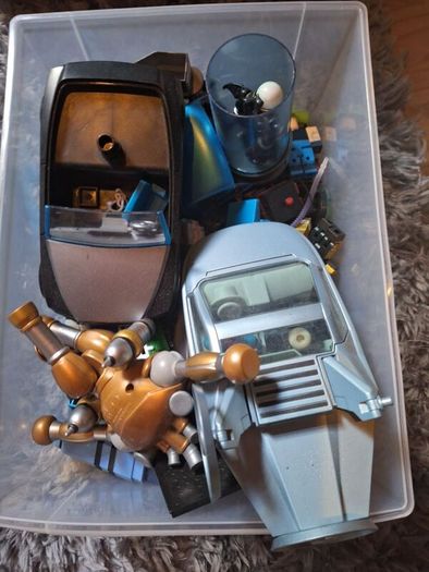 toys