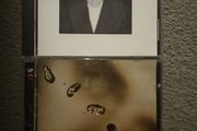 Peter Gabriel. 2 albums Collection: Shacking The Tree. Sixteen Golden Greatest / Up.