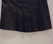 Brand new. Morgan black pleated skirt