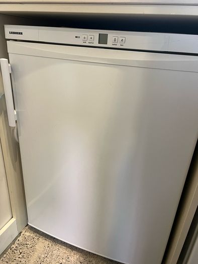 Freezer- Liebherr - never used . 3 drawer
