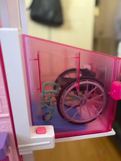 barbie dream house