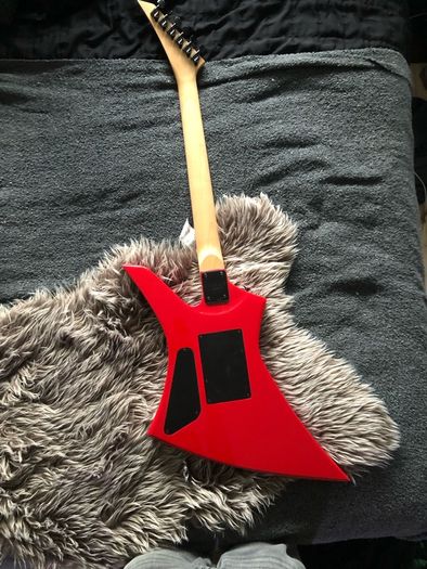 Jackson JS32 Kelly Ferrari red