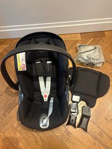 Cybex Cloud Z i-Size Infant Car Seat black excellent condition