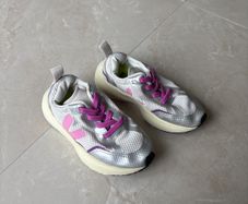Kids trainers