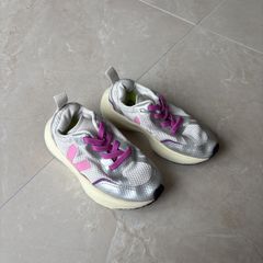 Kids trainers