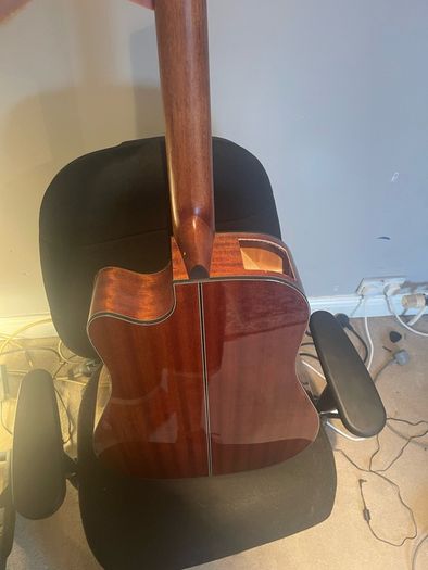 takamine 12 string body needs work