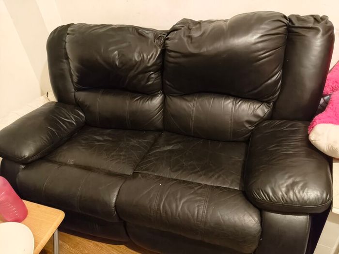 Free 2 Seater recliner