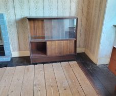 bookshelf