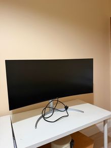 LG 40inch 5K2K UltraWide Monitor