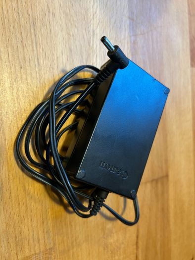 Canon MV 960 mini DV camera