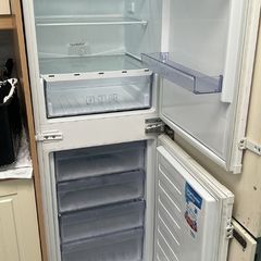 intergrated fridge freezer