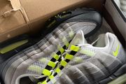 airmax 95 neon