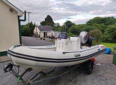 Valiant  V 450 Rib.