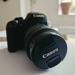 Canon 700D, lens & bag