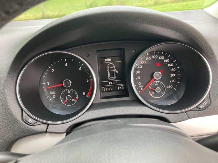 Low km Volkswagen mk 6 golf